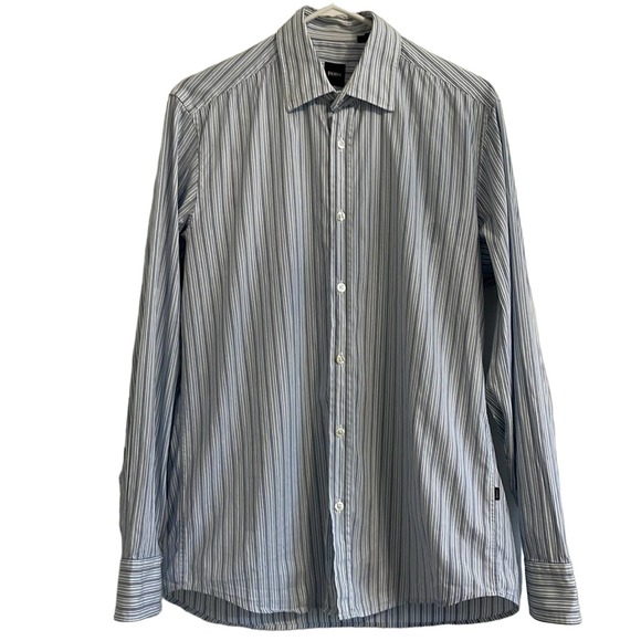 Men’s Hugo Boss Blue Striped Button Down Dress Shirt Size Medium - Picture 1 of 4